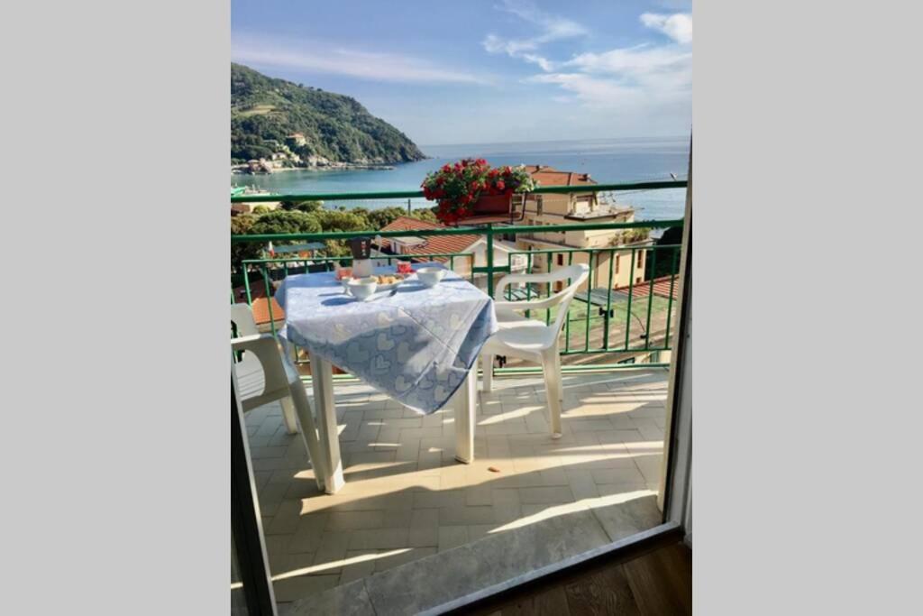 Splendido Appartamento Vista Mare Levanto Exterior foto